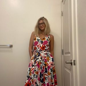 Floral Midi dress!